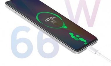 Huawei под занавес года представит три новых смартфона