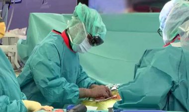 В Швейцарии проведена первая в мире операция на позвоночнике с использованием дополненной реальности