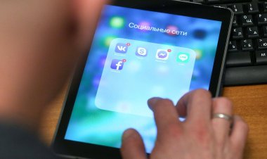 Госдума приняла закон о блокировке соцсетями запрещённого контента