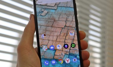 Представлен бюджетный смартфон Nokia C20 со съёмной батареей