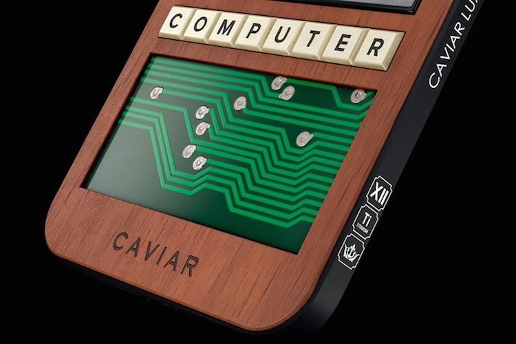 Caviar выпустила iPhone 12 Pro с печатной платой от компьютера Apple-1 1976 года выпуска